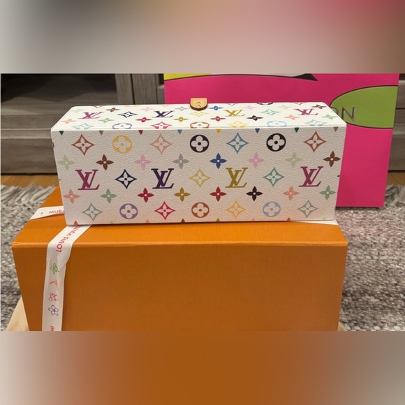 Louis Vuitton X Murakami 2025 Multicolor Monogram Robert Toolbox Organizer- NWT - Picture 6 of 6